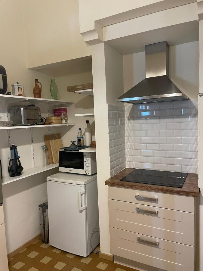 Uniek Appartement Op De Zeedijk Met Parking Остенде Экстерьер фото